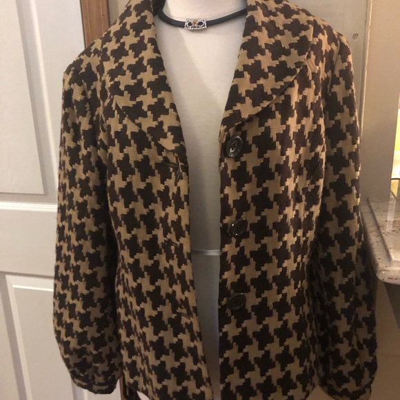 Chic Houndstooth Blazer - Brown and Black - Picture 4 of 5
